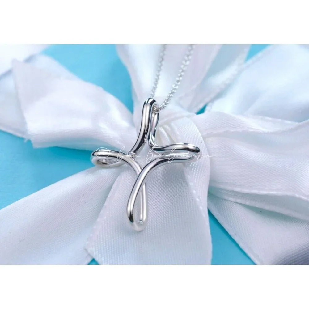 Tiffany & Co. Elsa Peretti Infinity Cross Pendant Necklace in Silver 16" - Picture 1 of 9
